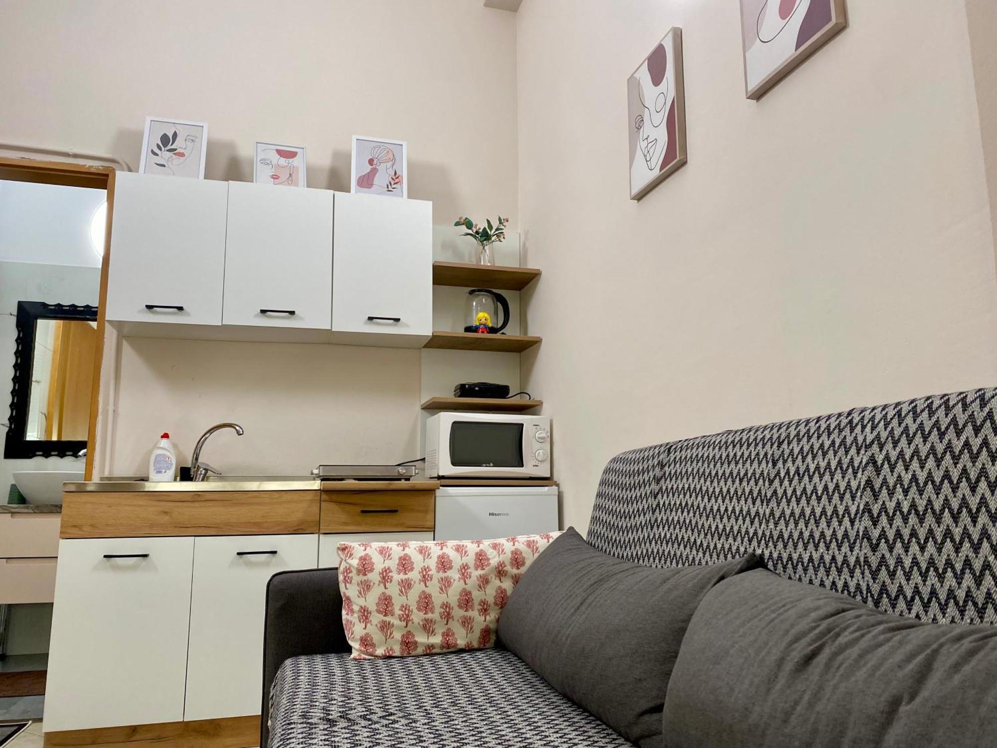 Dori'S Wilson Studio At Blloku Neighborhood Tirana Extérieur photo